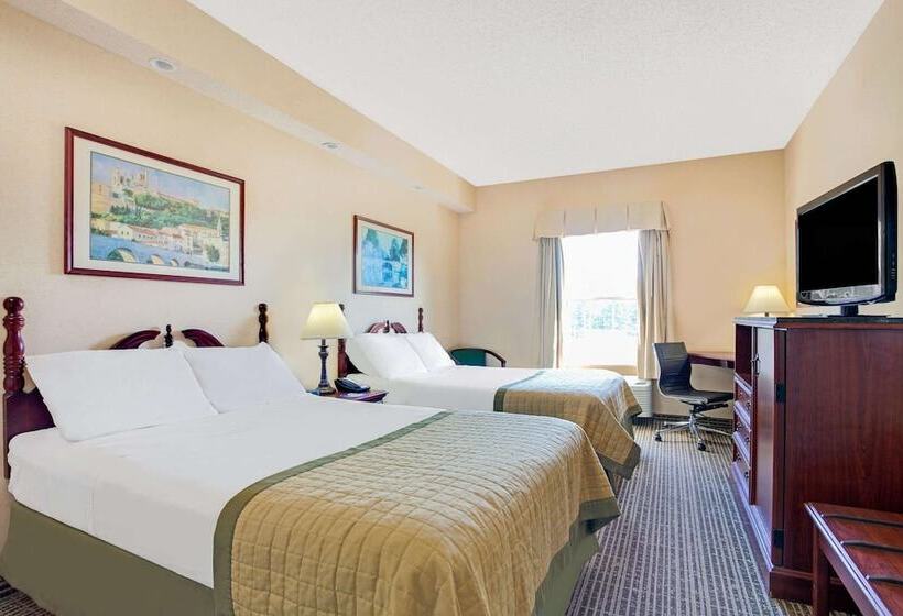 فندق Baymont By Wyndham Pearl