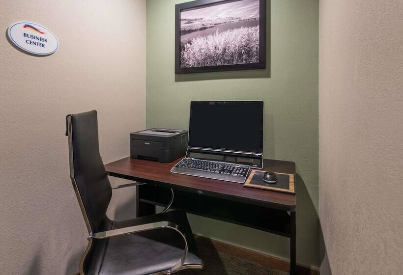 ホテル Baymont By Wyndham Pierre