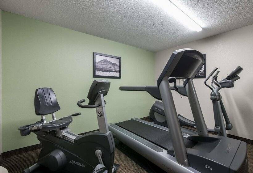 ホテル Baymont By Wyndham Pierre