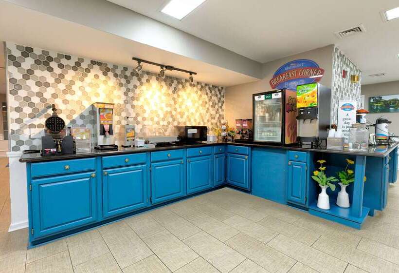 Отель Baymont By Wyndham Prattville Montgomery