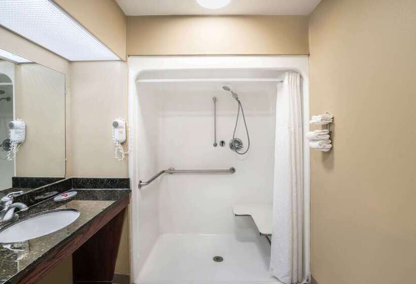 Отель Baymont By Wyndham Prattville Montgomery