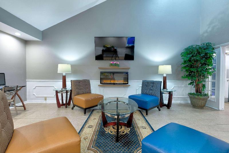 Отель Baymont By Wyndham Prattville Montgomery