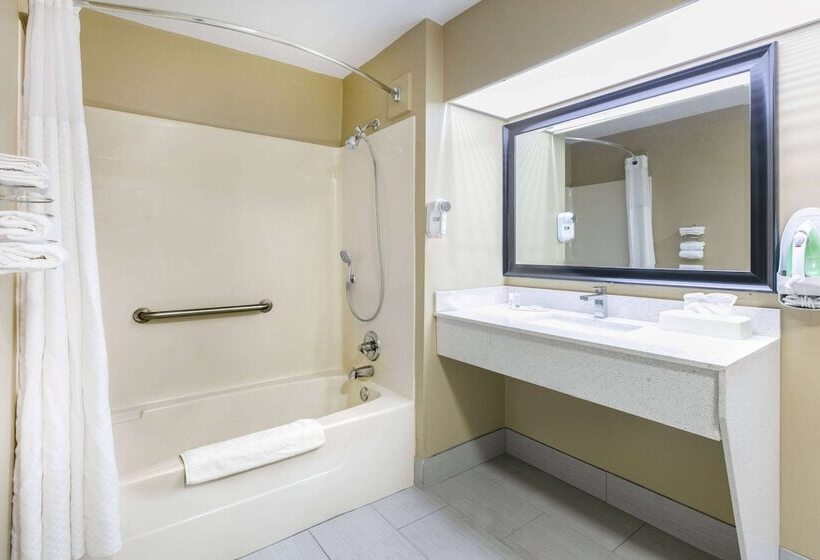 Отель Baymont By Wyndham Prattville Montgomery