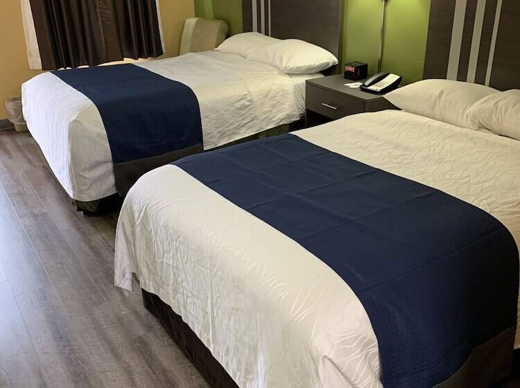 فندق Baymont By Wyndham Selma