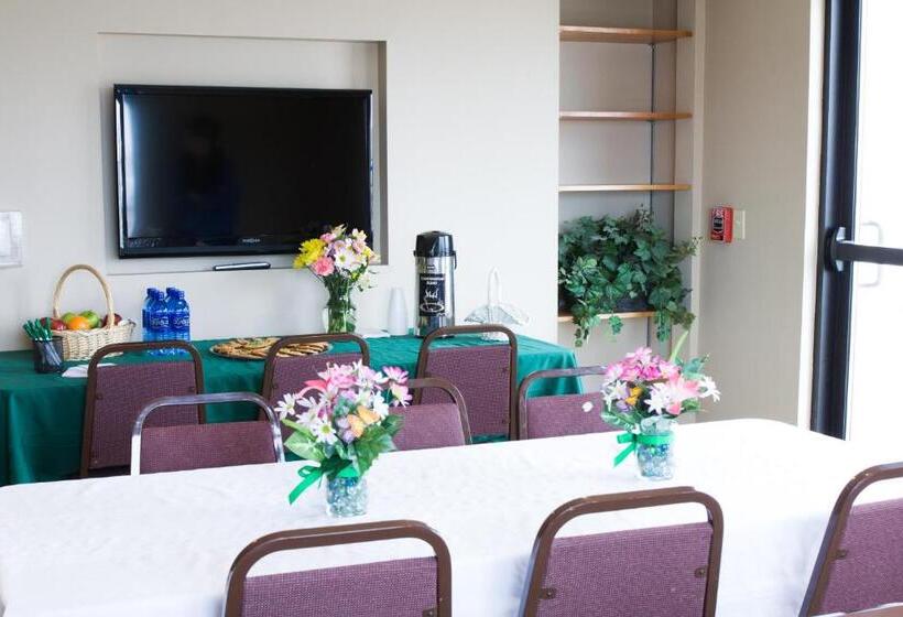 فندق Baymont By Wyndham Sioux Falls North,i 29,russell St, Airport