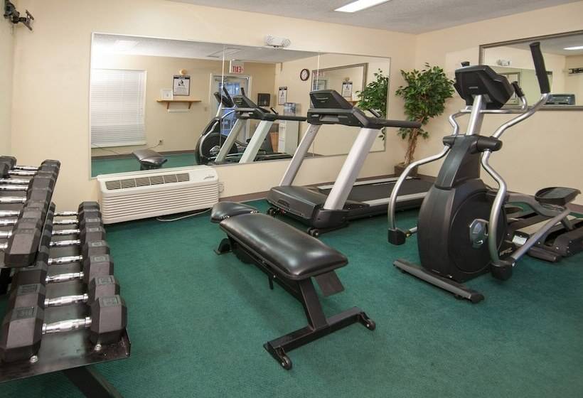 酒店 Baymont By Wyndham Tuscaloosa