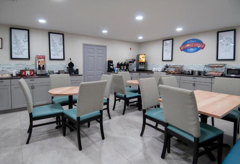 هتل Baymont By Wyndham Tuscaloosa