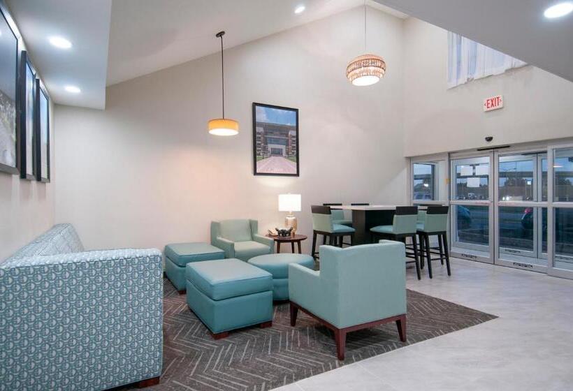 هتل Baymont By Wyndham Tuscaloosa