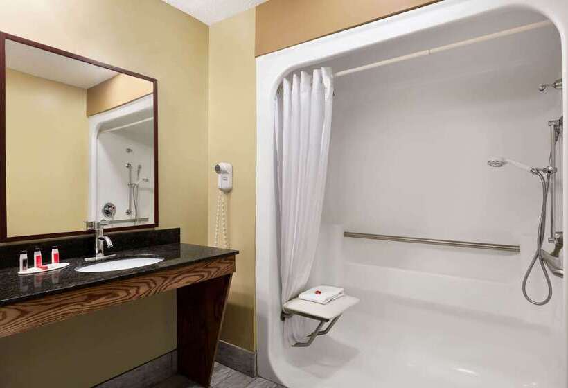 Отель Baymont By Wyndham Warner Robins