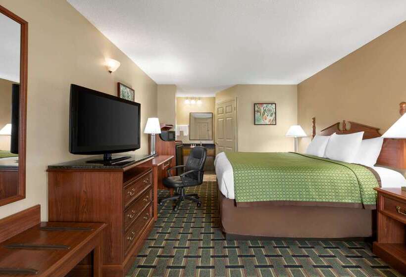 هتل Baymont By Wyndham Warner Robins