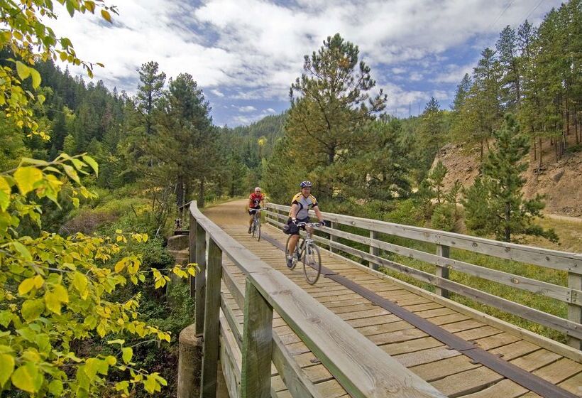 فندق Best Western Black Hills Lodge