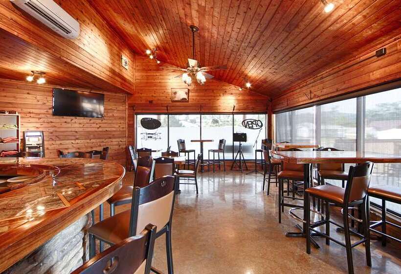 فندق Best Western Black Hills Lodge