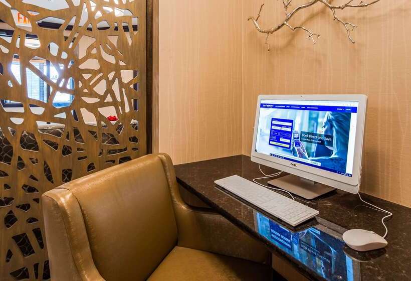 فندق Best Western Black Hills Lodge