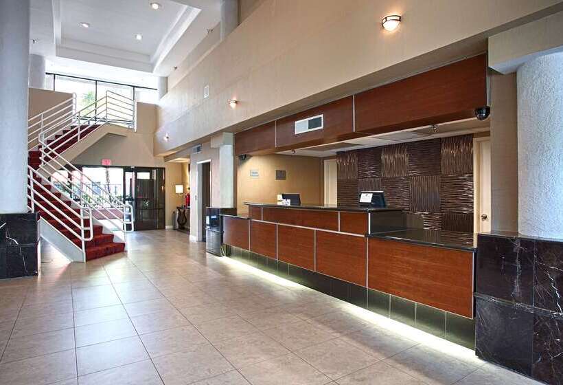 فندق Best Western Plus Irvine Spectrum