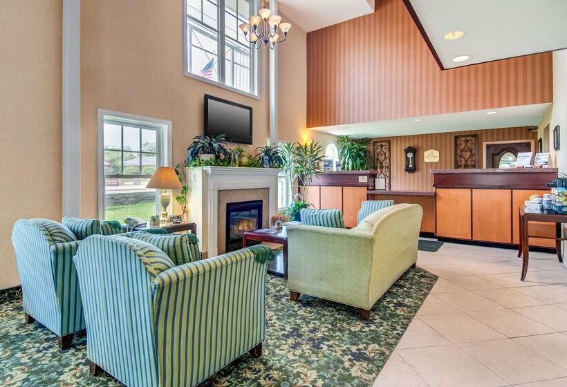 هتل Best Western Plus The Inn At Hampton