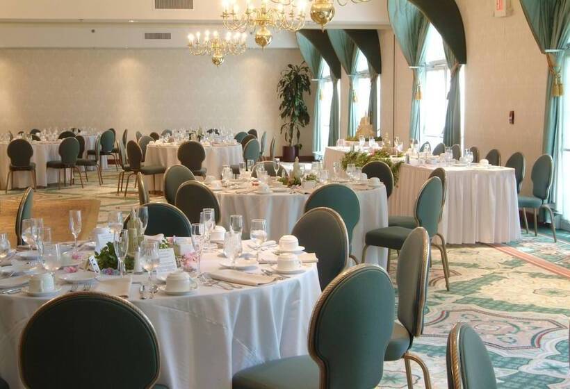 호텔 Best Western Plus The Inn At Hampton