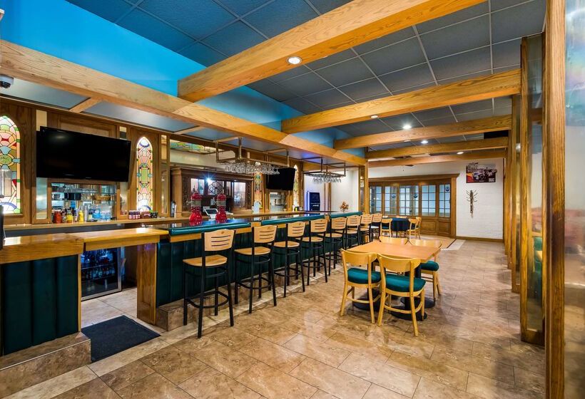 酒店 Best Western Prairie Inn & Conference Center