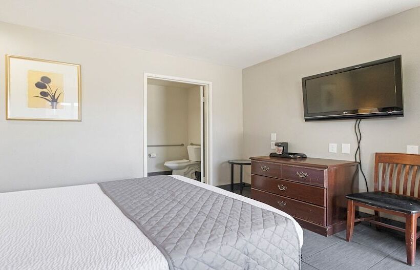 فندق Budget Inn And Suites Stockton Yosemite