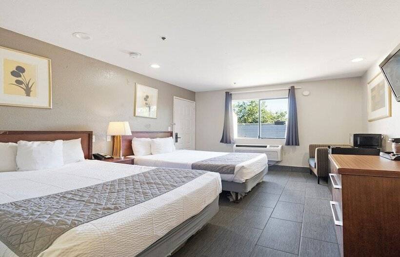 فندق Budget Inn And Suites Stockton Yosemite