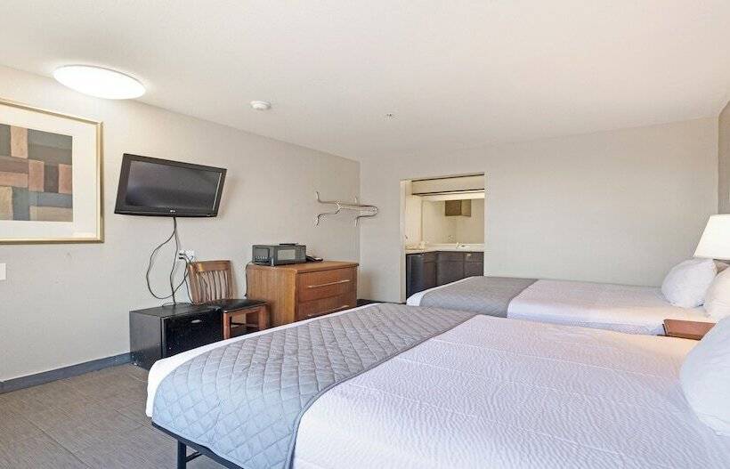 בית מלון כפרי Budget Inn And Suites Stockton Yosemite