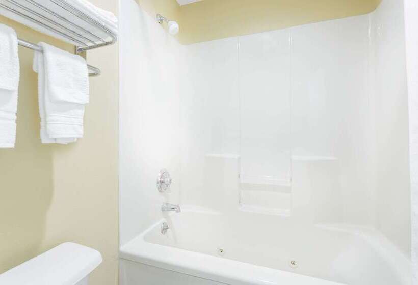 فندق Days Inn By Wyndham Simpsonville