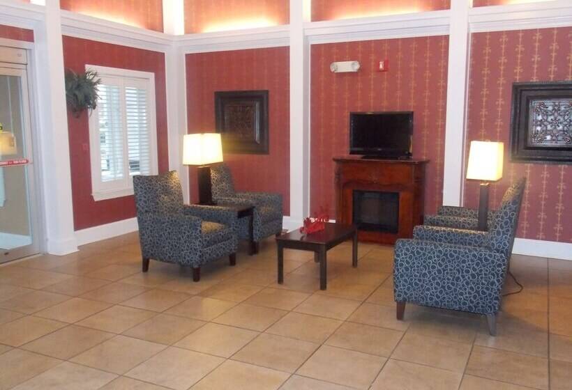 ホテル Decatur Inn & Suites