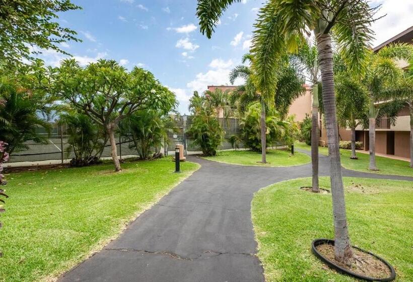 Отель Deluxe Kihei Kai Nani Maui Beach Condos