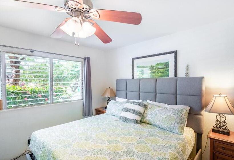 Отель Deluxe Kihei Kai Nani Maui Beach Condos