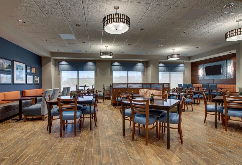 בית מלון כפרי Drury Inn & Suites Lafayette, IN