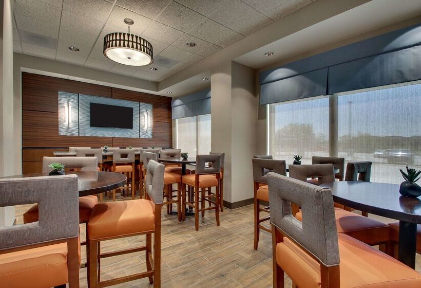 فندق Drury Inn & Suites Lafayette, IN