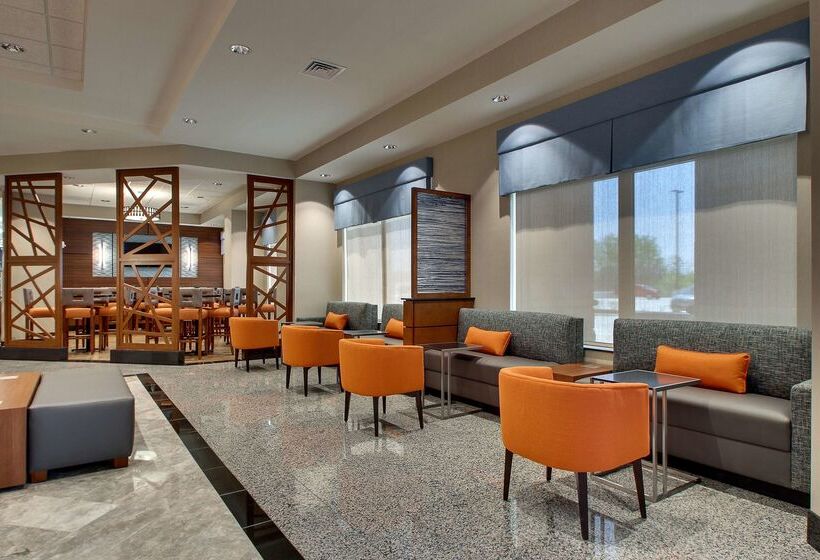 فندق Drury Inn & Suites Lafayette, IN