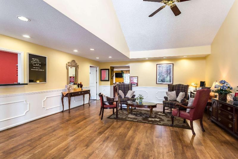 فندق Econo Lodge