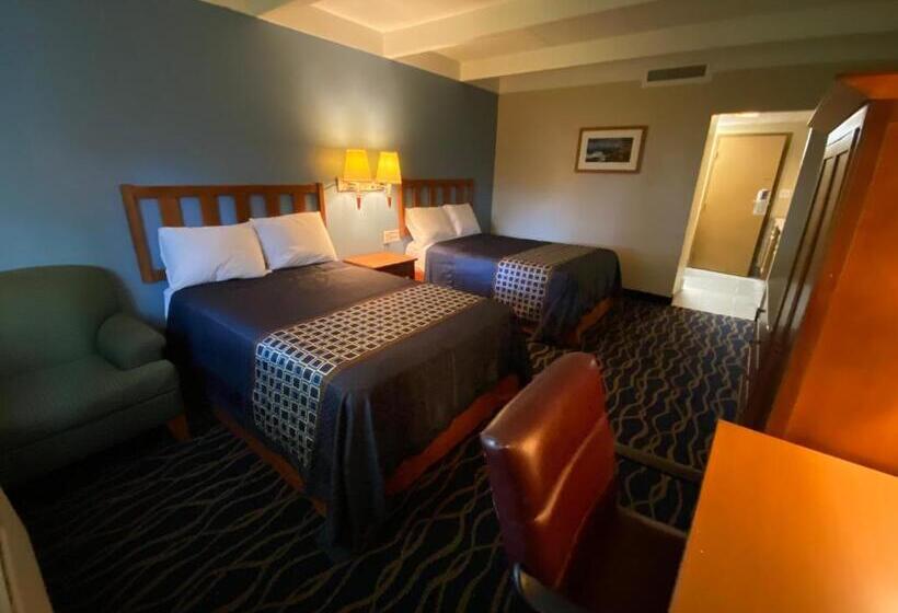 فندق Economy Inn North Randall