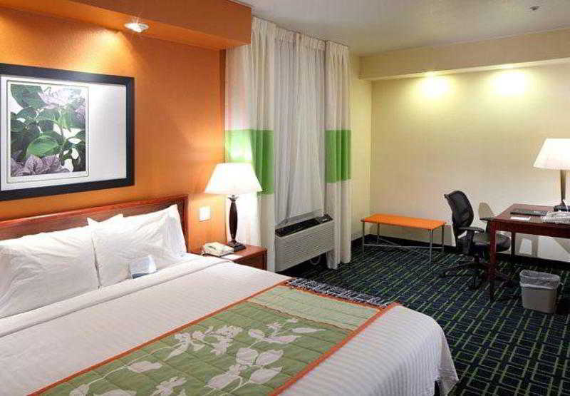 فندق Fairfield Inn & Suites By Marriott San Francisco San Carlos