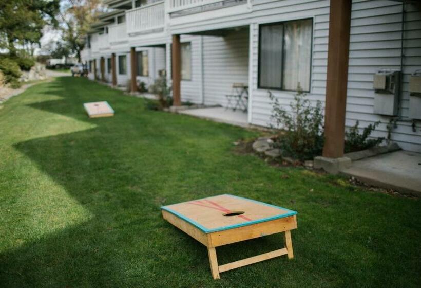 فندق Friday Harbor Suites