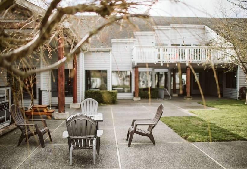 فندق Friday Harbor Suites