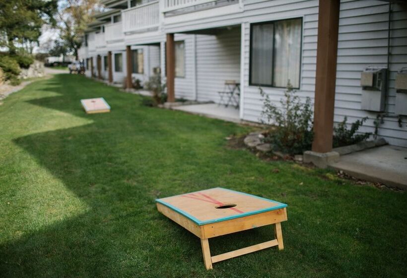 فندق Friday Harbor Suites