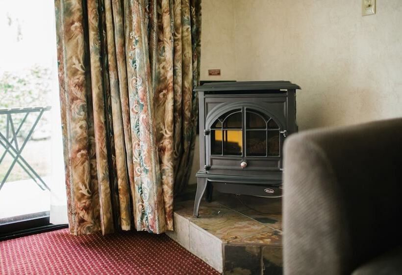 فندق Friday Harbor Suites