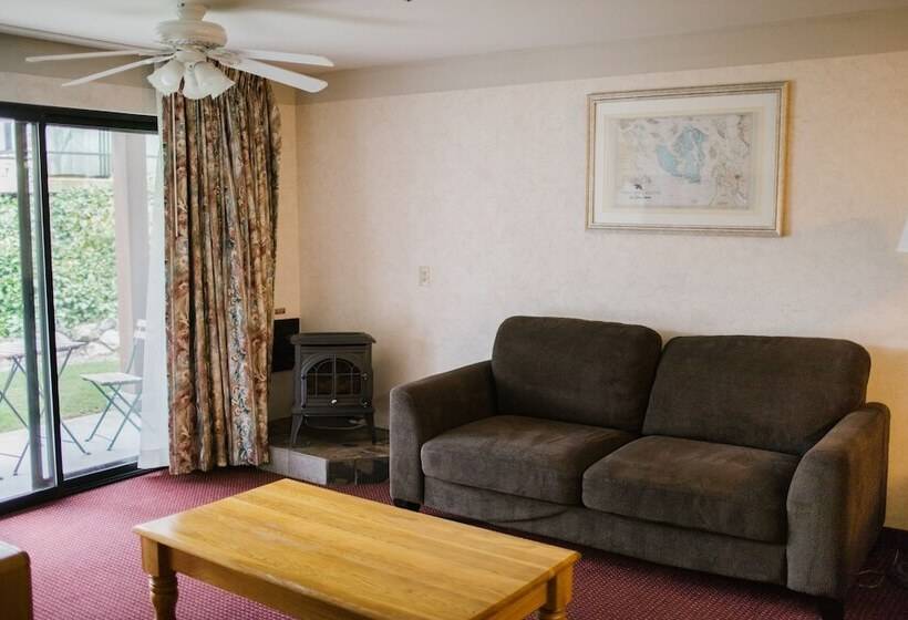 فندق Friday Harbor Suites