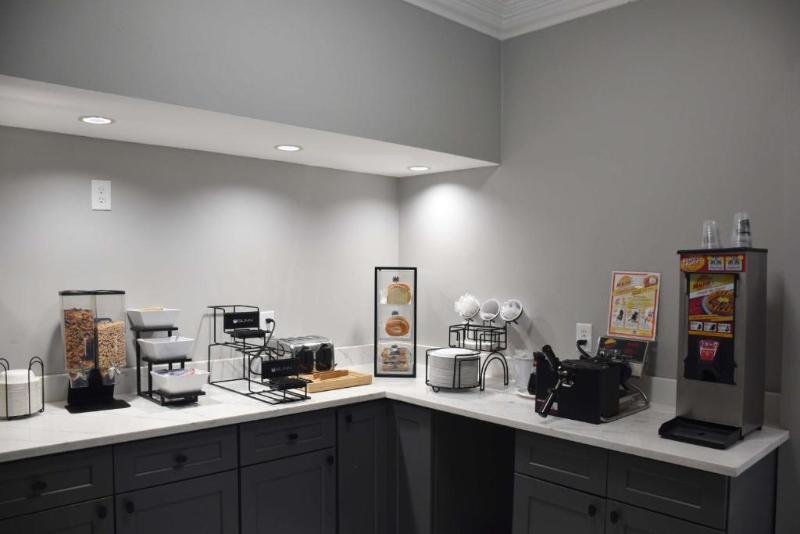 בית מלון כפרי Surestay By Best Western Huntsville University Area