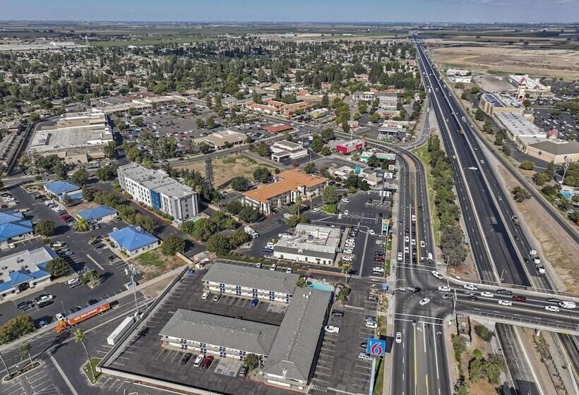 Hillstone Inn Tulare, Ascend Hotel Collection