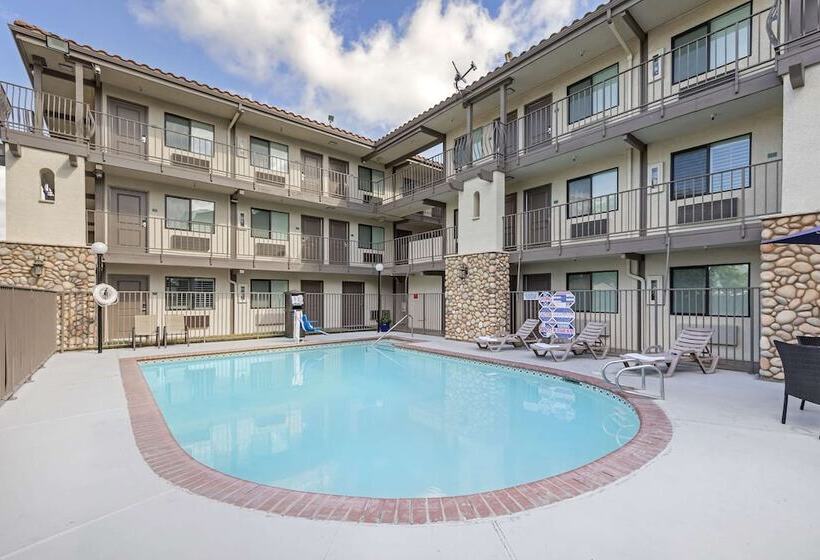 Hillstone Inn Tulare, Ascend Hotel Collection