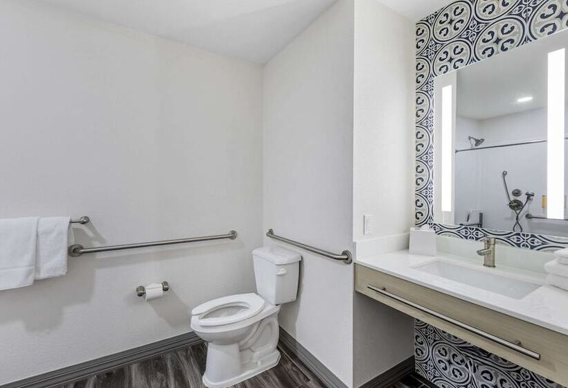 Hillstone Inn Tulare, Ascend Hotel Collection