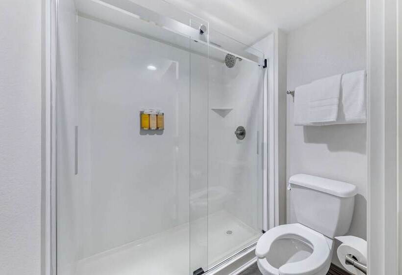 Hillstone Inn Tulare, Ascend Hotel Collection