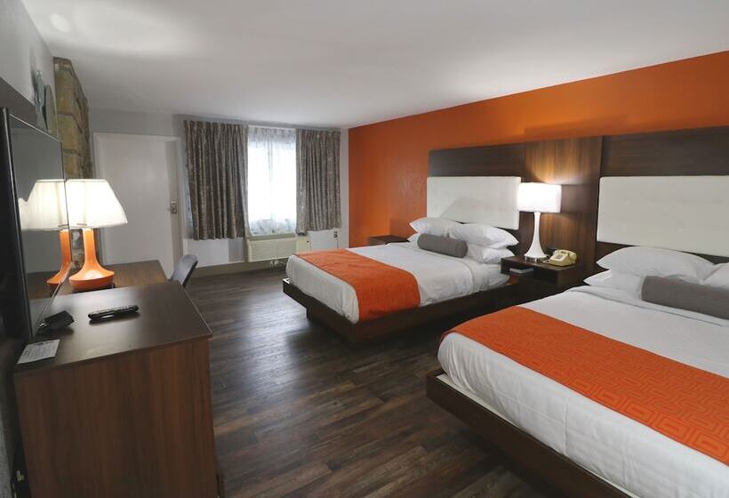 בית מלון כפרי Howard Johnson By Wyndham Downtown Gatlinburg