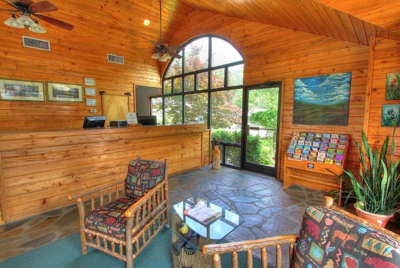 فندق Howard Johnson By Wyndham Downtown Gatlinburg