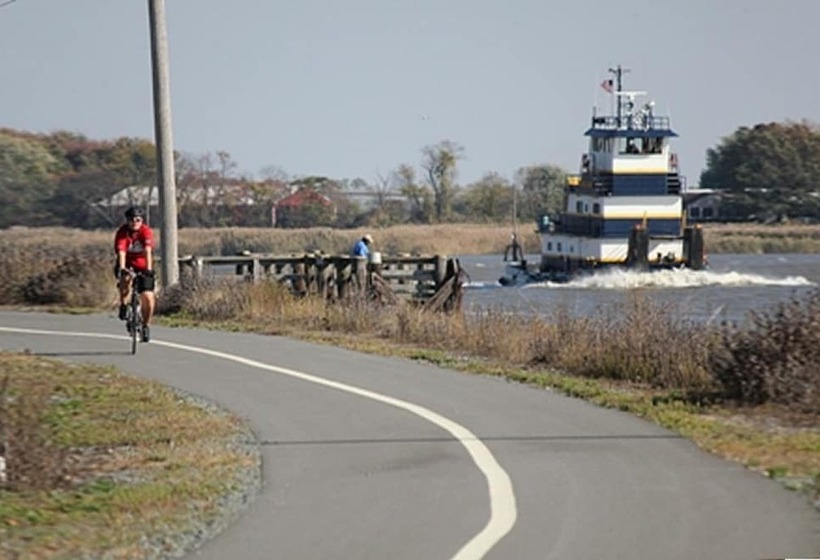 酒店 Inn At The Canal Bed & Breakfast