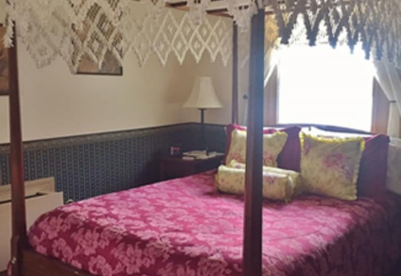 酒店 Inn At The Canal Bed & Breakfast