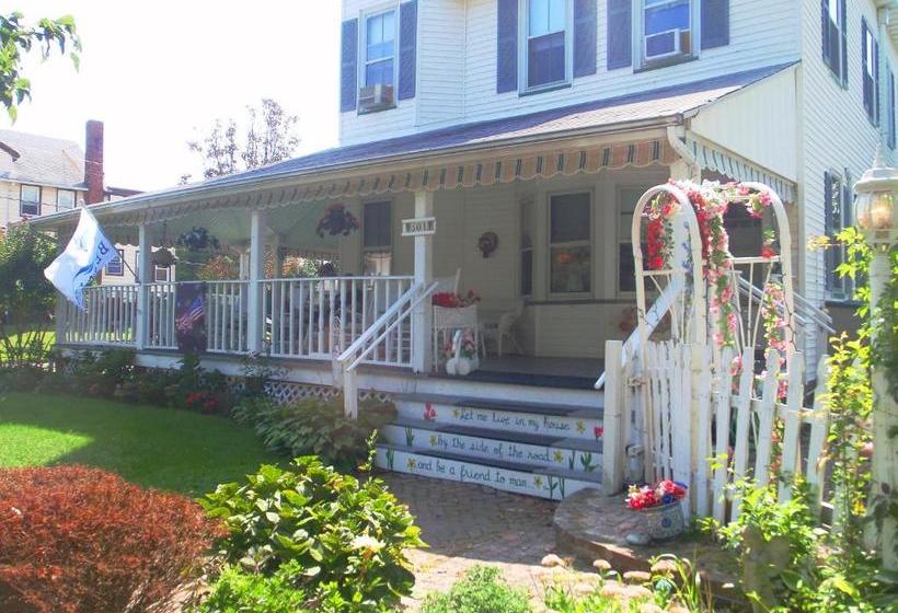 فندق The Inn At The Shore