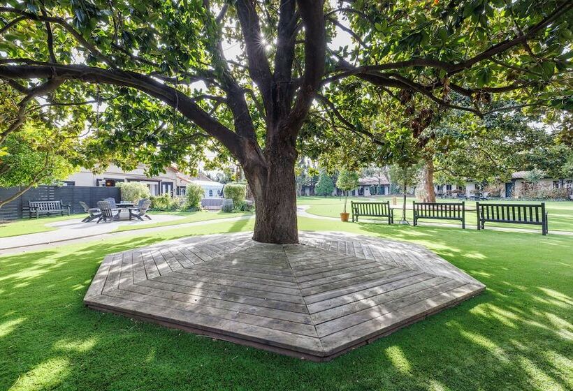 Inn Marin And Suites, Ascend Hotel Collection